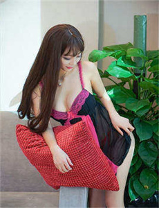 《风流总裁带球妻》
