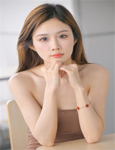 《人鬼狐》