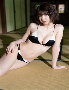 《美女视频永久黄网站在线观看》